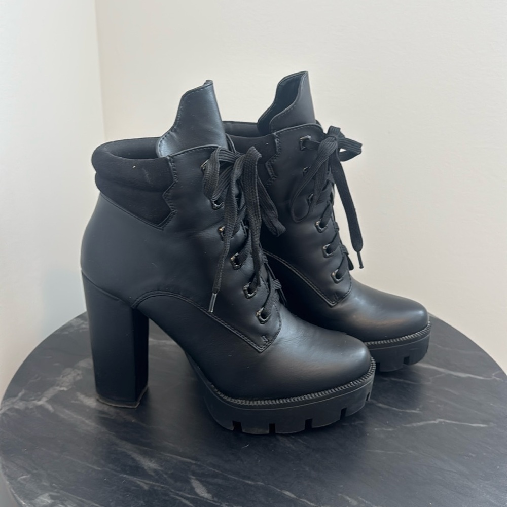 Fashion Nova Black tall gladiator ankle boots